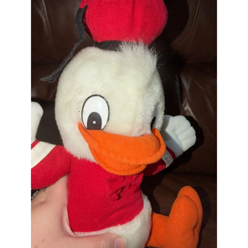 Vintage Disney Donald Duck Plush‎ Stuffed Animal Red Shirt Beret 90s Toy